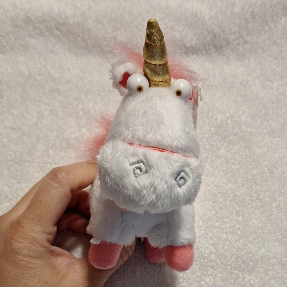 Despicable Me 3 Fluffy Unicorn Stuffed Plush White Pink 8" New
Movie ed
